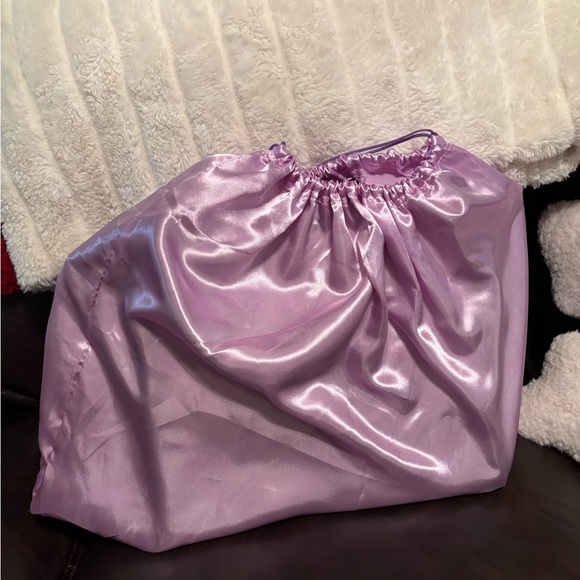 Kate Spade New York Ella Apple Tote - Picture 5 of 6